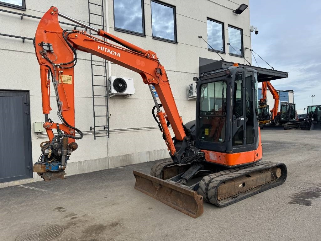 Hitachi ZX50U-2 PYÖRITTÄJÄLLÄ - Minigraafmachine: afbeelding 2 Hitachi ZX50U-2 PYÖRITTÄJÄLLÄ - Minigraafmachine: afbeelding 2