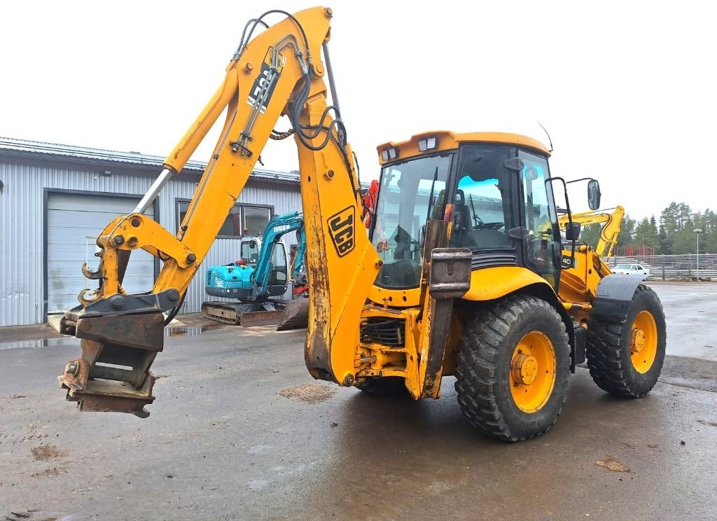 JCB 4CN YHDISTELMÄKONE KALLISTAJALLA - Graaflaadmachine: afbeelding 3 JCB 4CN YHDISTELMÄKONE KALLISTAJALLA - Graaflaadmachine: afbeelding 3