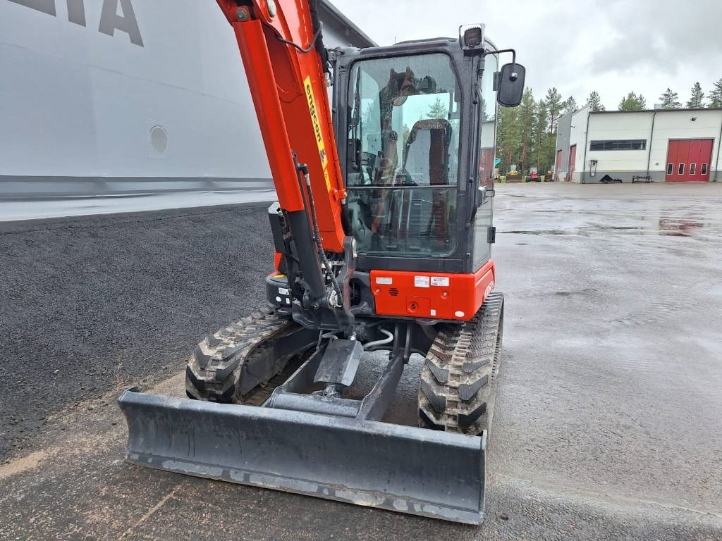 Minigraafmachine Kubota KX060-5 PYÖRITTÄJÄ, RASVARI YM.: afbeelding 7 Minigraafmachine Kubota KX060-5 PYÖRITTÄJÄ, RASVARI YM.: afbeelding 7