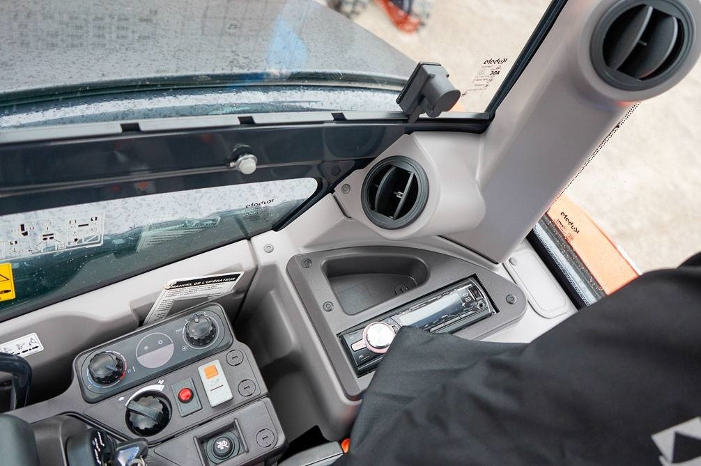 Minigraafmachine Kubota U56-5 VALMIIKSI VARUSTELTU: afbeelding 22 Minigraafmachine Kubota U56-5 VALMIIKSI VARUSTELTU: afbeelding 22