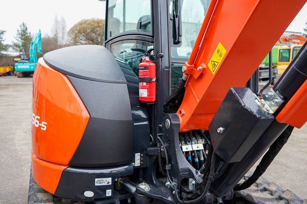 Minigraafmachine Kubota U56-5 VALMIIKSI VARUSTELTU: afbeelding 18 Minigraafmachine Kubota U56-5 VALMIIKSI VARUSTELTU: afbeelding 18