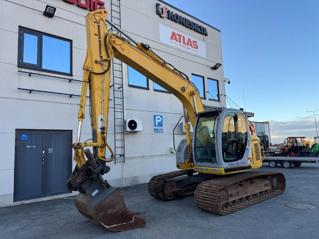 New Holland E 135 SR LC  - Rupsgraafmachine: afbeelding 2 New Holland E 135 SR LC  - Rupsgraafmachine: afbeelding 2
