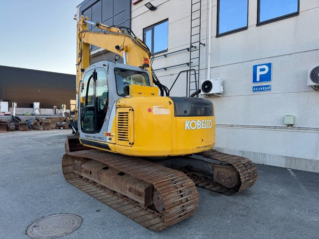 New Holland E 135 SR LC  - Rupsgraafmachine: afbeelding 3 New Holland E 135 SR LC  - Rupsgraafmachine: afbeelding 3
