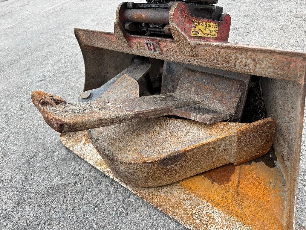 Minigraafmachine Volvo EC27C PYÖRITTÄJÄLLÄ: afbeelding 11 Minigraafmachine Volvo EC27C PYÖRITTÄJÄLLÄ: afbeelding 11