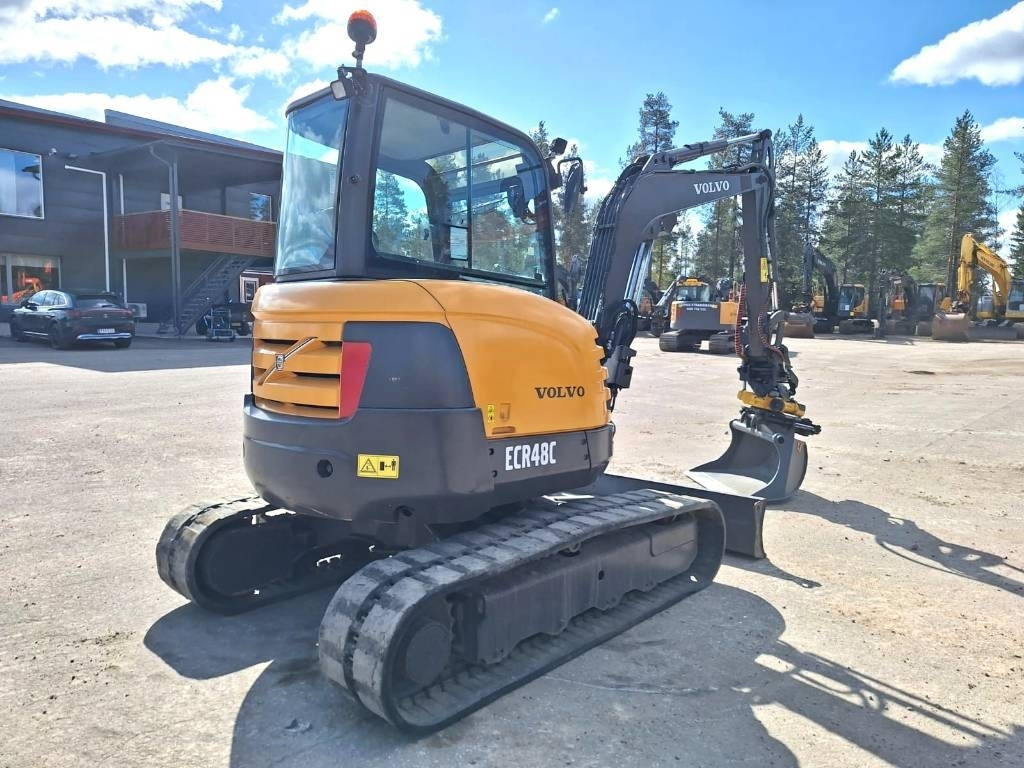 Volvo MYYTY! SOLD! ECR48C PYÖRITTÄJÄ PIHDEILLÄ - Minigraafmachine: afbeelding 4 Volvo MYYTY! SOLD! ECR48C PYÖRITTÄJÄ PIHDEILLÄ - Minigraafmachine: afbeelding 4