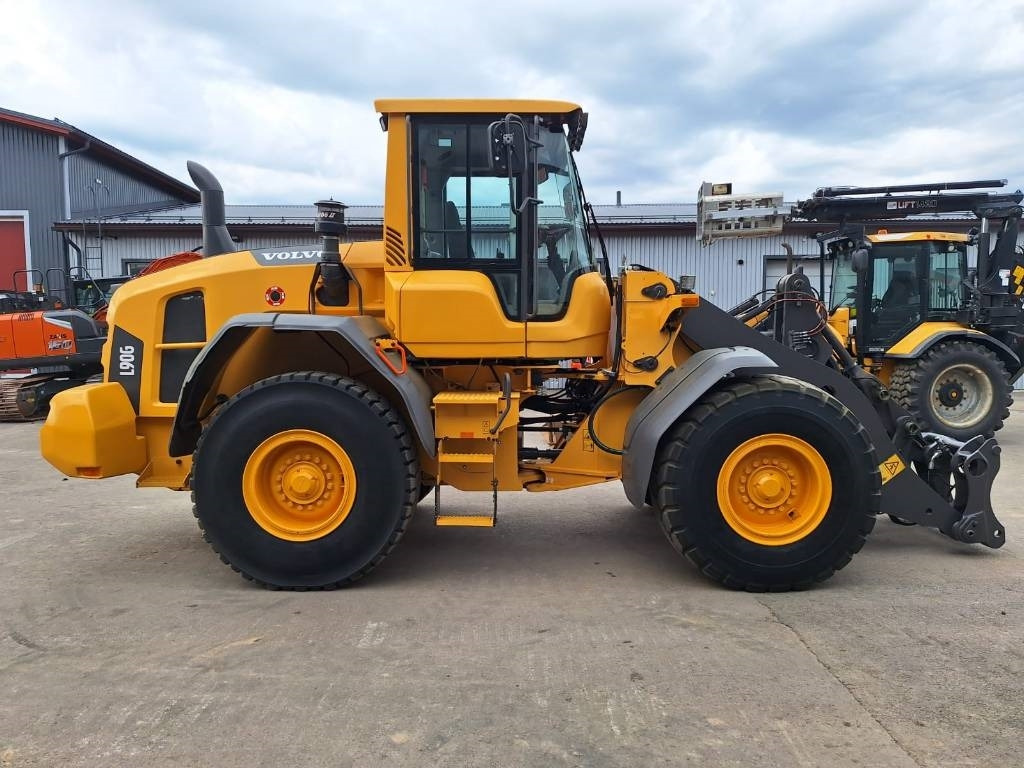 Volvo MYYTY! SOLD! L90G RASVARI, YM. - Wiellader: afbeelding 5 Volvo MYYTY! SOLD! L90G RASVARI, YM. - Wiellader: afbeelding 5
