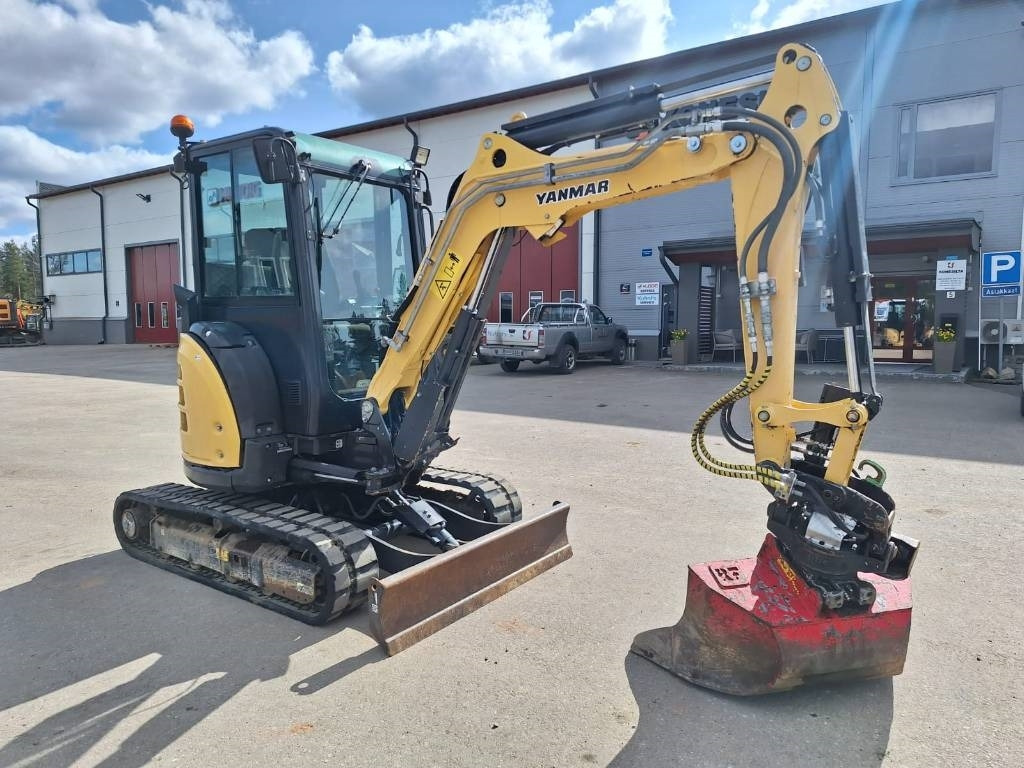 Yanmar ViO33-U PYÖRITTÄJÄLLÄ  - Minigraafmachine: afbeelding 5 Yanmar ViO33-U PYÖRITTÄJÄLLÄ  - Minigraafmachine: afbeelding 5