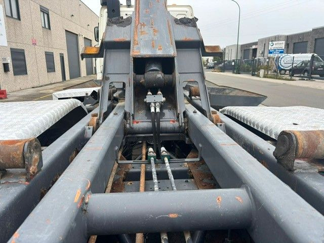 DAF CF85-410. 6x2. EU5. Retarder. - Haakarmsysteem vrachtwagen: afbeelding 4 DAF CF85-410. 6x2. EU5. Retarder. - Haakarmsysteem vrachtwagen: afbeelding 4