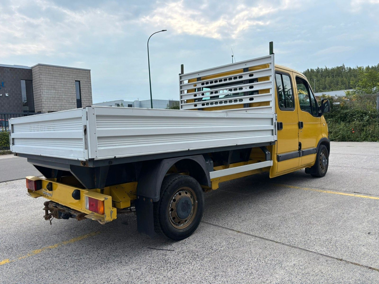 Renault Master Pritsche. 7pl. 2.5 Motor. - Bestelwagen met open laadbak, Bestelwagen met dubbele cabine: afbeelding 3 Renault Master Pritsche. 7pl. 2.5 Motor. - Bestelwagen met open laadbak, Bestelwagen met dubbele cabine: afbeelding 3