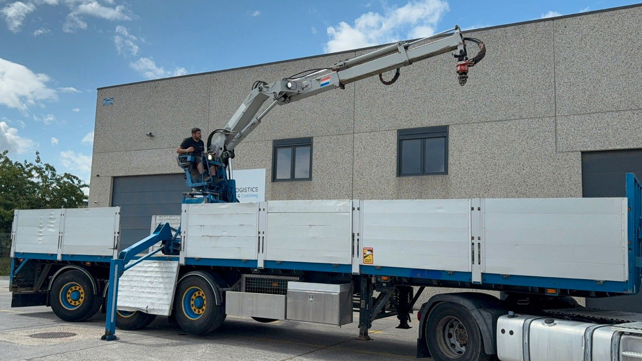 Vogelzang. Kran HIAB R165 roto. TUV 10/2025 - Vlakke/ Open oplegger: afbeelding 2 Vogelzang. Kran HIAB R165 roto. TUV 10/2025 - Vlakke/ Open oplegger: afbeelding 2