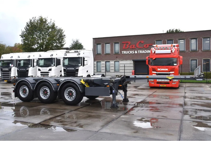 Broshuis 3UCC-39/45 MFCC - SAF AXLES - 2 x EXTENDABLE - DISC BRAKES - LIKE NEW ! - Containertransporter/ Wissellaadbak oplegger: afbeelding 1 Broshuis 3UCC-39/45 MFCC - SAF AXLES - 2 x EXTENDABLE - DISC BRAKES - LIKE NEW ! - Containertransporter/ Wissellaadbak oplegger: afbeelding 1