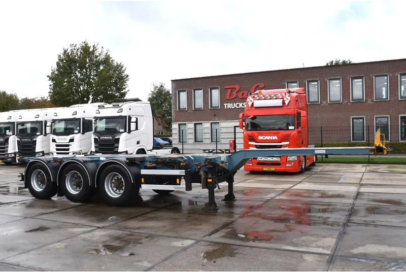 D-Tec FT-43-03V - ADR FL - 3 x EXTENDABLE - BPW AXLES - DRUM BRAKES - GOOD CONDITION - - Containertransporter/ Wissellaadbak oplegger: afbeelding 1 D-Tec FT-43-03V - ADR FL - 3 x EXTENDABLE - BPW AXLES - DRUM BRAKES - GOOD CONDITION - - Containertransporter/ Wissellaadbak oplegger: afbeelding 1