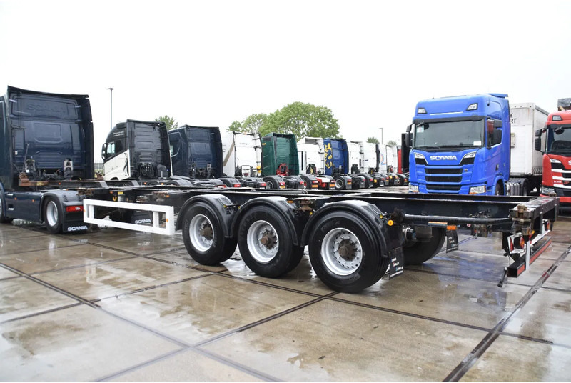 Krone SDC 27 - BPW AXLES - DRUM BRAKES - - Containertransporter/ Wissellaadbak oplegger: afbeelding 4 Krone SDC 27 - BPW AXLES - DRUM BRAKES - - Containertransporter/ Wissellaadbak oplegger: afbeelding 4