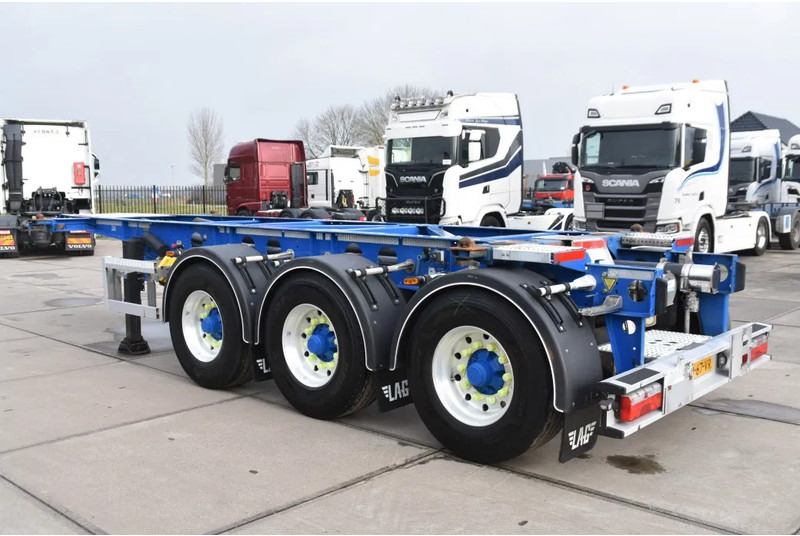 LAG O-3-CC - 20FT SWAP - ADR FL - ALCOA - BPW AXLES - DISC BRAKES - EMPTY WEIGHT 3080 KG!! - Containertransporter/ Wissellaadbak oplegger: afbeelding 4 LAG O-3-CC - 20FT SWAP - ADR FL - ALCOA - BPW AXLES - DISC BRAKES - EMPTY WEIGHT 3080 KG!! - Containertransporter/ Wissellaadbak oplegger: afbeelding 4