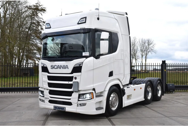 Scania R 460 NGS 6x4NB - SUPER - FULL AIR - RETARDER - 96 TKM - PARK. AIRCO - HYDRAULIC SYSTEM - LED - LEATHER SEATS - EXCELLENT CONDIT - Trekker: afbeelding 2 Scania R 460 NGS 6x4NB - SUPER - FULL AIR - RETARDER - 96 TKM - PARK. AIRCO - HYDRAULIC SYSTEM - LED - LEATHER SEATS - EXCELLENT CONDIT - Trekker: afbeelding 2
