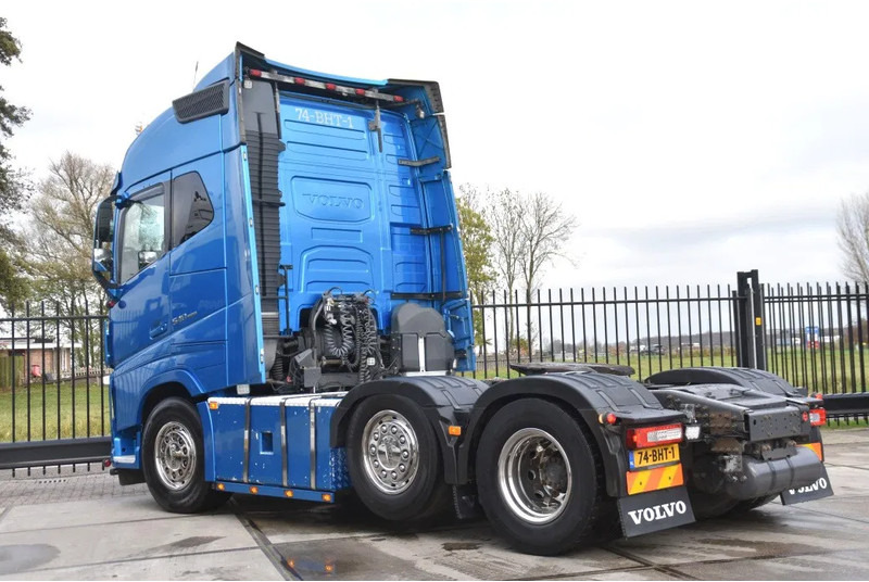 Volvo FH 540 Globe 6x2/4 - 633 TKM - HYDRAULICS - PTO - 2 BEDS - XENON - GOOD CONDITION - - Trekker: afbeelding 3 Volvo FH 540 Globe 6x2/4 - 633 TKM - HYDRAULICS - PTO - 2 BEDS - XENON - GOOD CONDITION - - Trekker: afbeelding 3