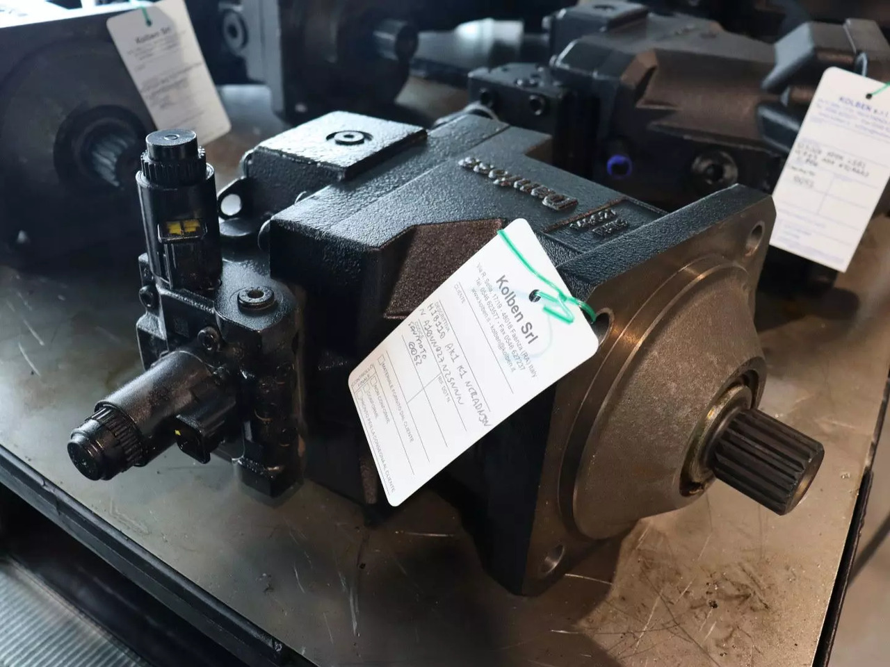 DANFOSS / SAUER H1B110-AK1-K1-NCRADNJNNA10NN027N25NNN - Hydromotor voor Bouwmachine: afbeelding 1 DANFOSS / SAUER H1B110-AK1-K1-NCRADNJNNA10NN027N25NNN - Hydromotor voor Bouwmachine: afbeelding 1
