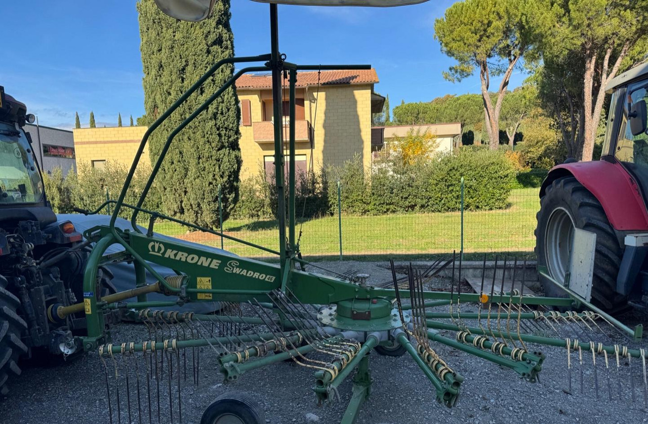 - Hooischudder: afbeelding 4 - Hooischudder: afbeelding 4