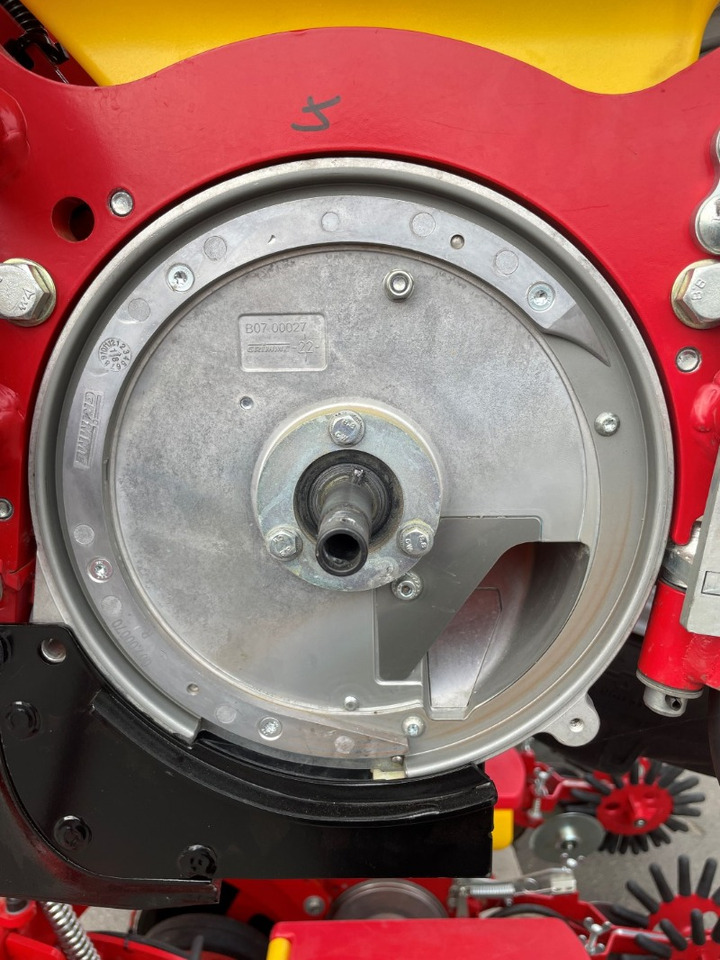 Grimme MATRIX 1800 - Zaaimachine: afbeelding 5 Grimme MATRIX 1800 - Zaaimachine: afbeelding 5