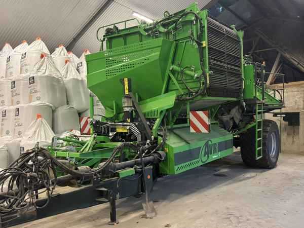 AVR AVR SPIRIT 9200 VW - Oogstmachine: afbeelding 1 AVR AVR SPIRIT 9200 VW - Oogstmachine: afbeelding 1