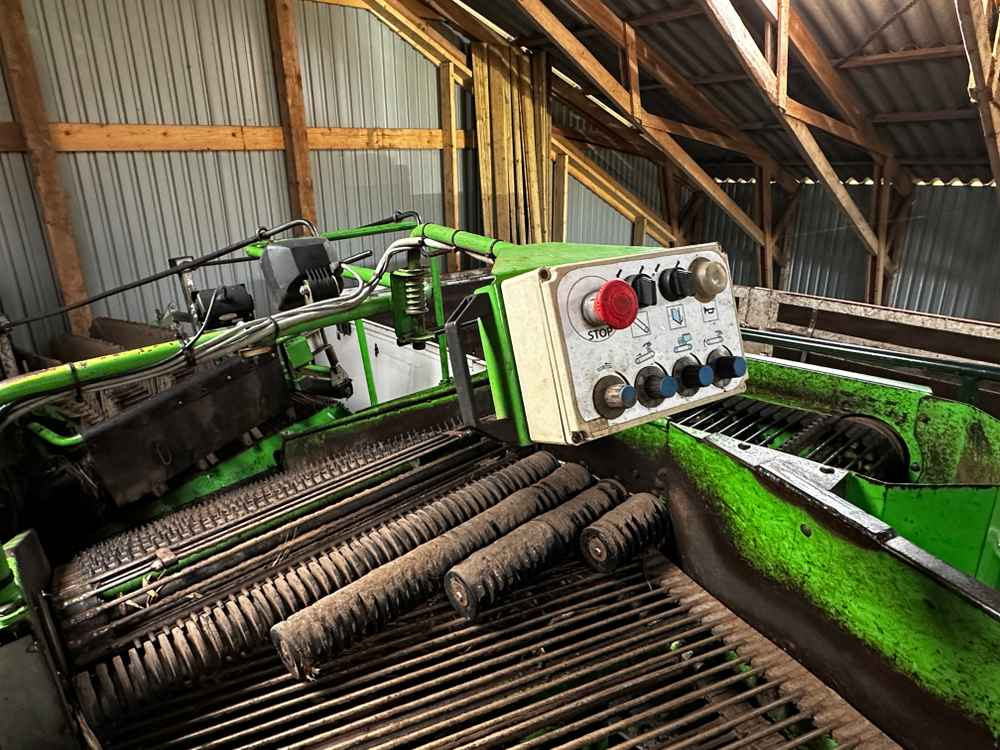 AVR SPIRIT 8200 - Oogstmachine: afbeelding 4 AVR SPIRIT 8200 - Oogstmachine: afbeelding 4