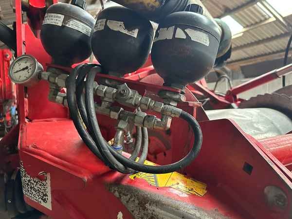Grimme CS 150 RotaPower - Aardappelrooier: afbeelding 3 Grimme CS 150 RotaPower - Aardappelrooier: afbeelding 3