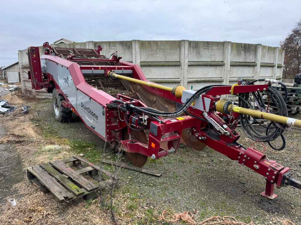 Scanstone 4215 WD - Aardappelrooier: afbeelding 1 Scanstone 4215 WD - Aardappelrooier: afbeelding 1