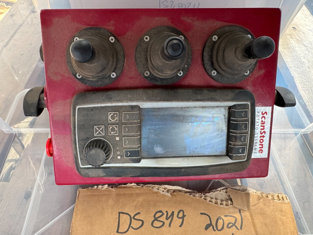 Scanstone 4215 WDH - Aardappelrooier: afbeelding 2 Scanstone 4215 WDH - Aardappelrooier: afbeelding 2