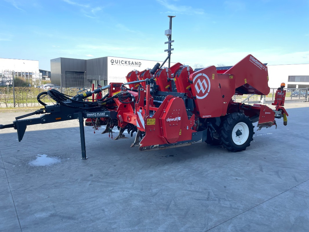 Dewulf CP 42 Trailed SC Compact - Oogstmachine: afbeelding 1 Dewulf CP 42 Trailed SC Compact - Oogstmachine: afbeelding 1