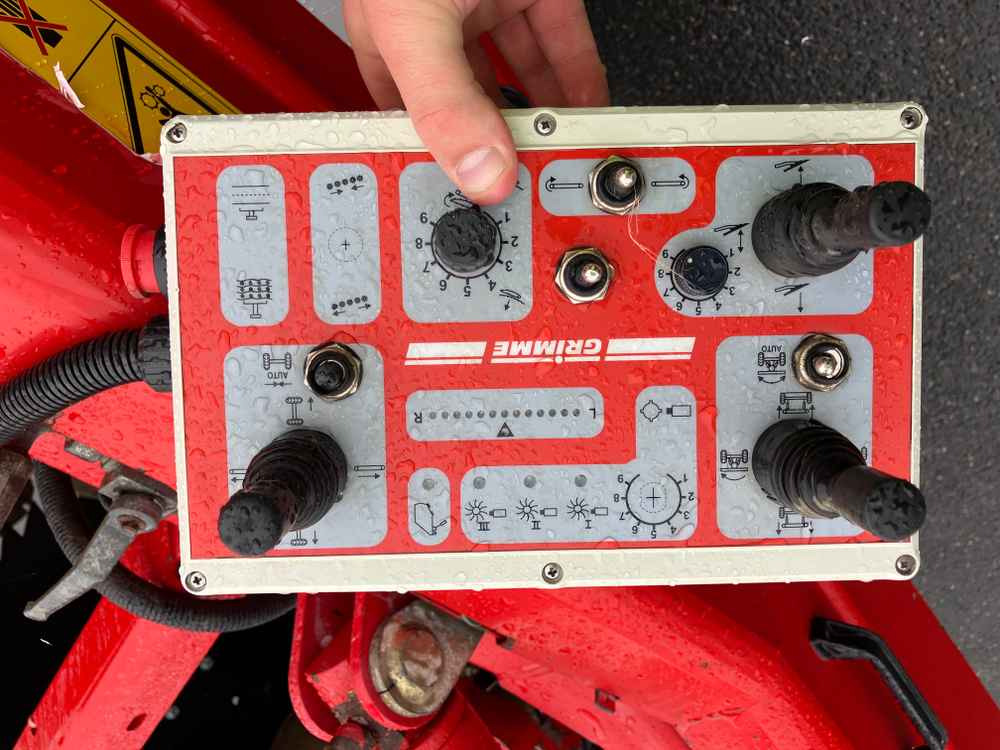 Grimme CS 150 - Aardappelrooier: afbeelding 2 Grimme CS 150 - Aardappelrooier: afbeelding 2