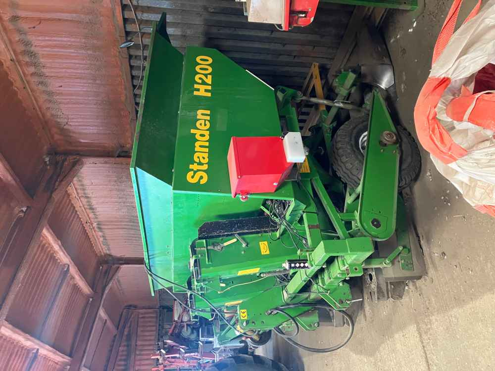 Standen Standen BB2/H200, 2 Row, Mounted, Cup, Potato Planter - Oogstmachine: afbeelding 1 Standen Standen BB2/H200, 2 Row, Mounted, Cup, Potato Planter - Oogstmachine: afbeelding 1