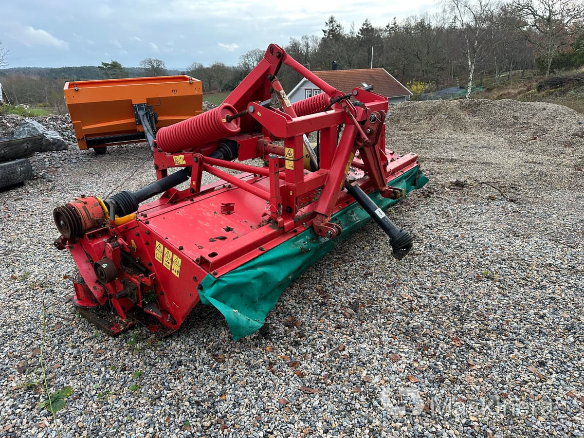 Frontslåtter Tallriksslåtter utan krossenhet - Maaimachine: afbeelding 1 Frontslåtter Tallriksslåtter utan krossenhet - Maaimachine: afbeelding 1