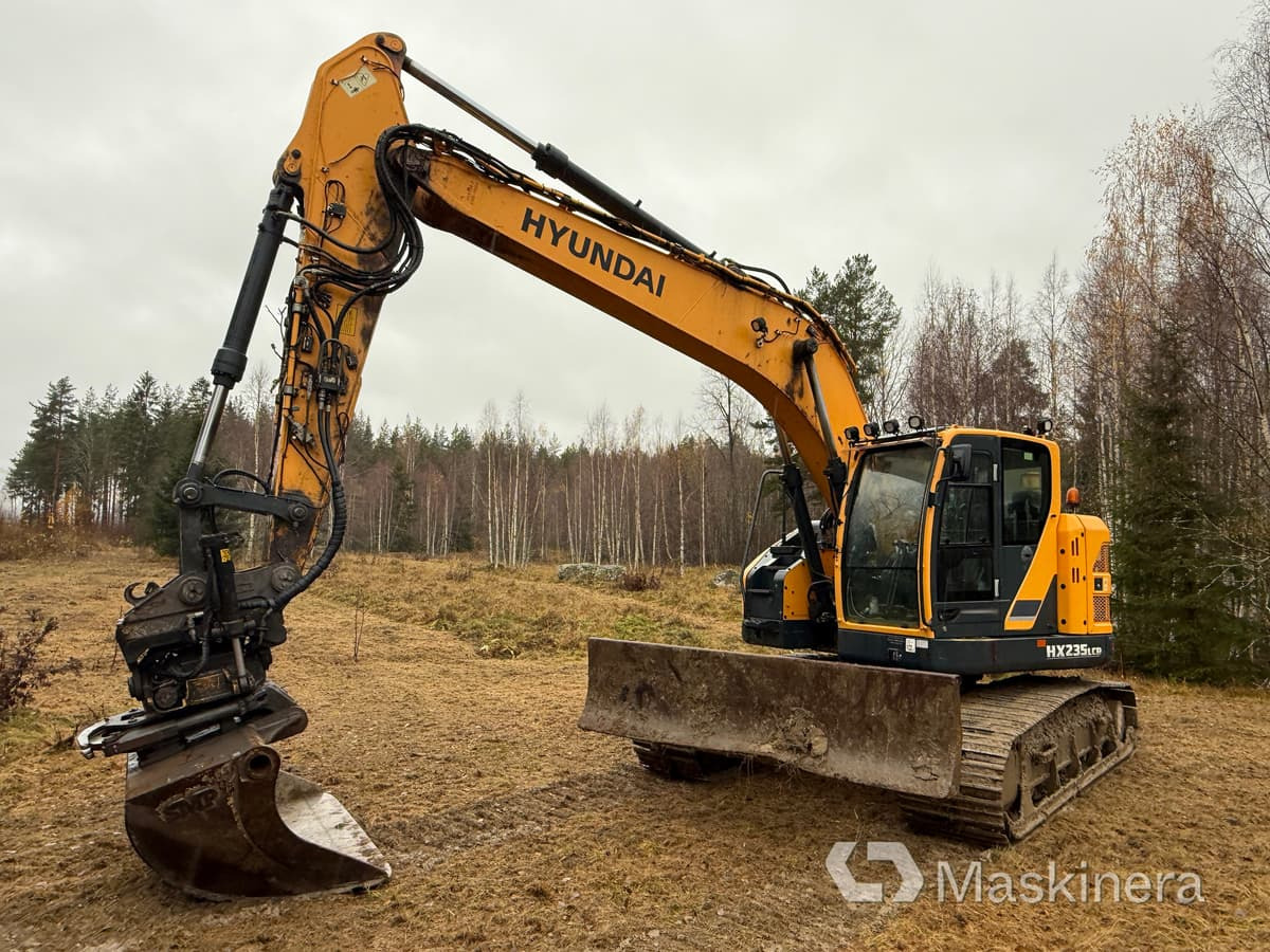 Grävmaskin Hyundai HX235LCR - Rupsgraafmachine: afbeelding 1 Grävmaskin Hyundai HX235LCR - Rupsgraafmachine: afbeelding 1