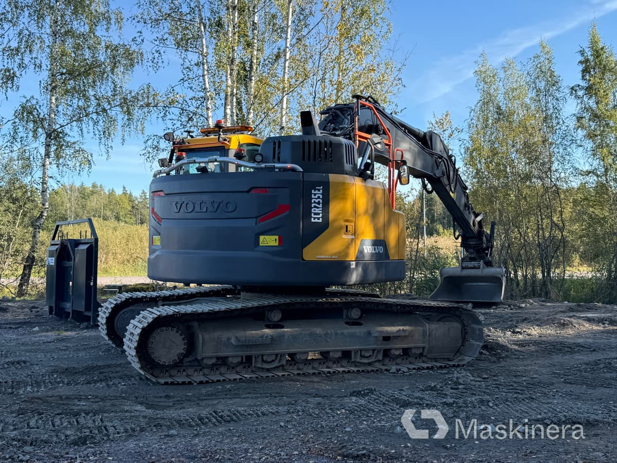 Grävmaskin Volvo ECR235EL - Rupsgraafmachine: afbeelding 2 Grävmaskin Volvo ECR235EL - Rupsgraafmachine: afbeelding 2