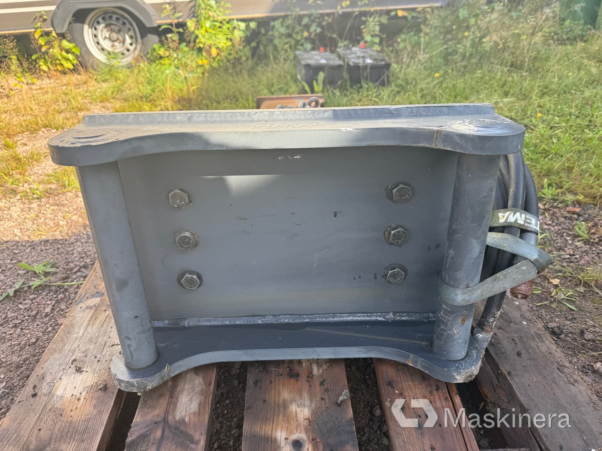 Hydraulhammare SMC XS100 S45 - Hydraulische hamer: afbeelding 5 Hydraulhammare SMC XS100 S45 - Hydraulische hamer: afbeelding 5