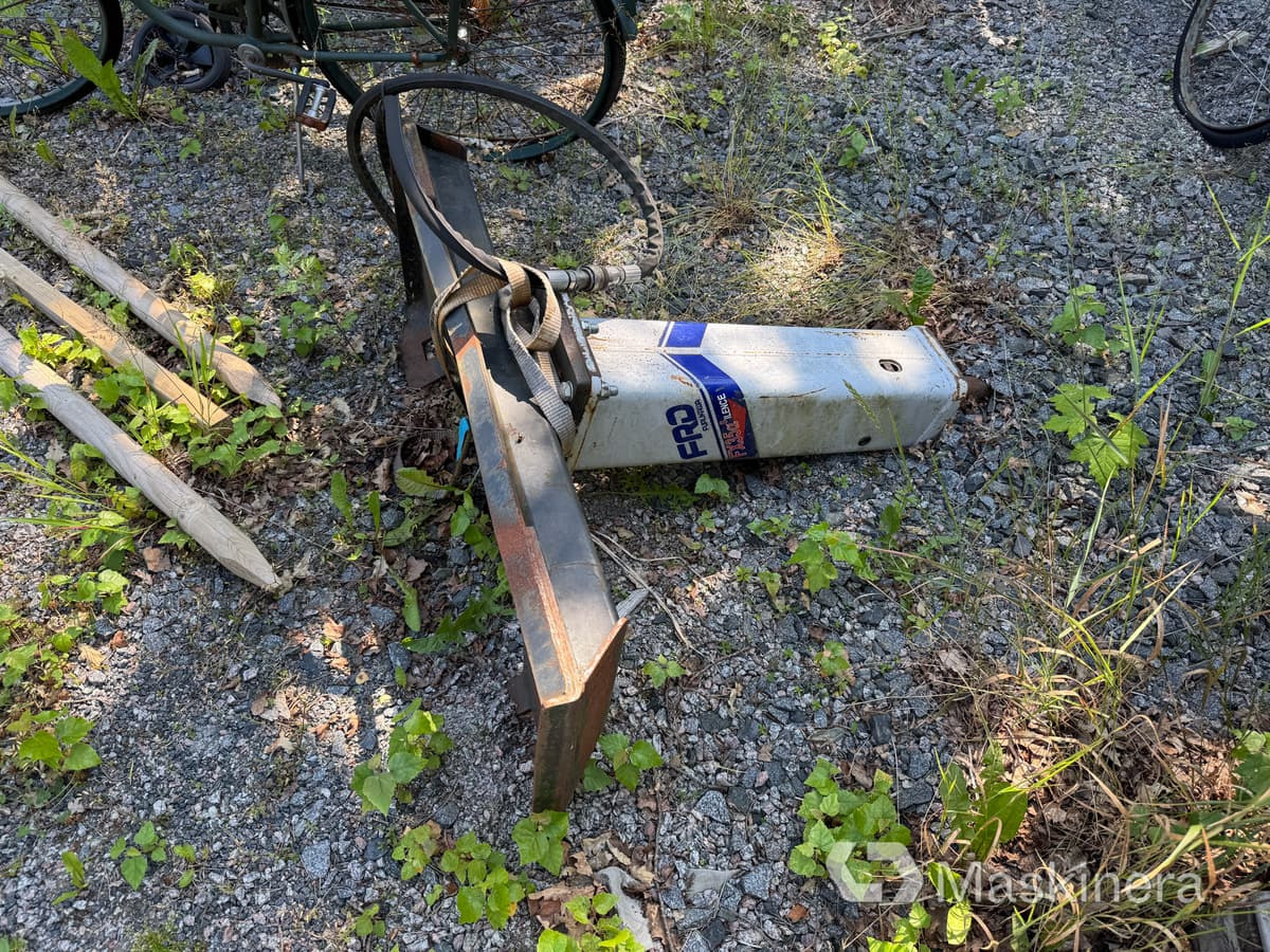 Hydraulisk hammare FRD FX35a Stora Bobcat - Hydraulische hamer voor Bouwmachine: afbeelding 1 Hydraulisk hammare FRD FX35a Stora Bobcat - Hydraulische hamer voor Bouwmachine: afbeelding 1