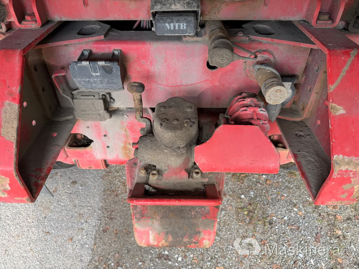 Haakarmsysteem vrachtwagen Lastväxlare Scania R420 6X4 Tridem med maskinflak och grusflak: afbeelding 37