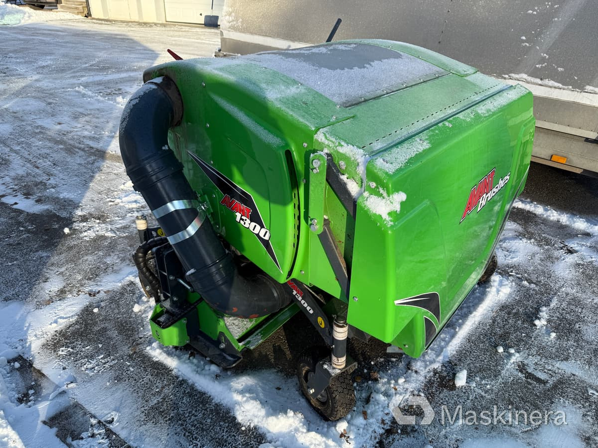 Lövsug 1300mm Avantfäste - Tuinmachine: afbeelding 3 Lövsug 1300mm Avantfäste - Tuinmachine: afbeelding 3