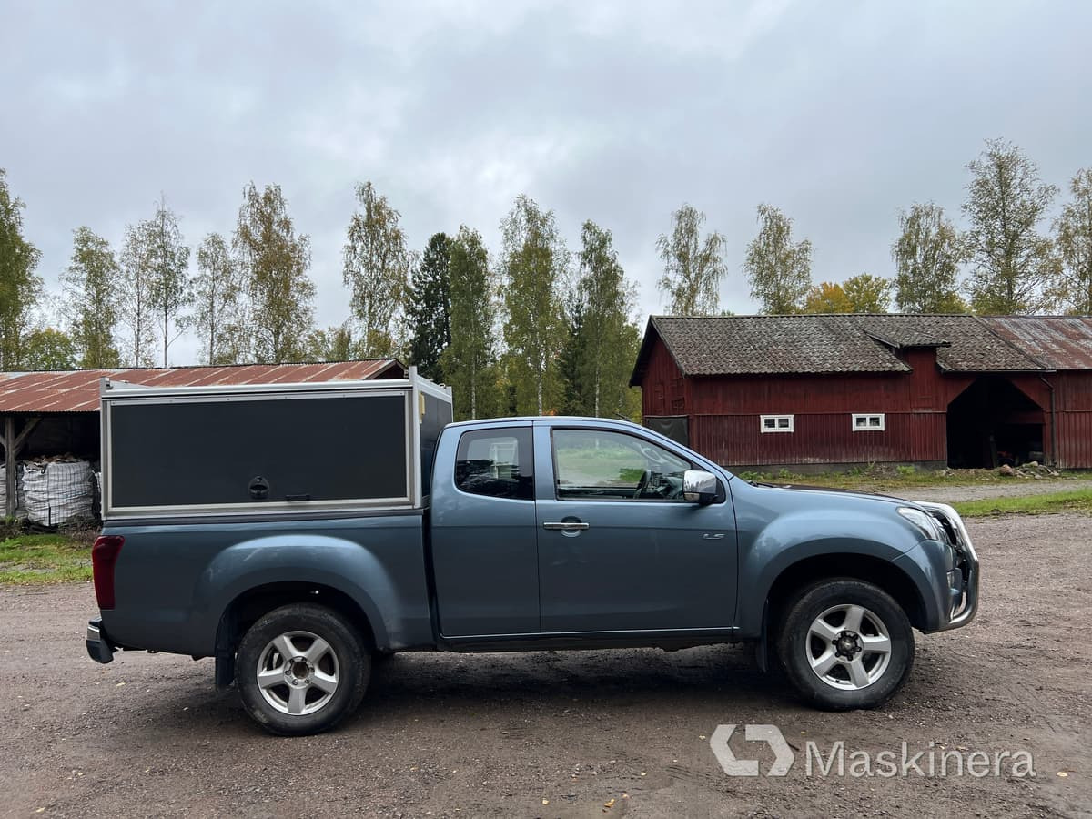 Pickup Isuzu D-Max Space Cab 2.5 TD - Gesloten bestelwagen: afbeelding 4 Pickup Isuzu D-Max Space Cab 2.5 TD - Gesloten bestelwagen: afbeelding 4