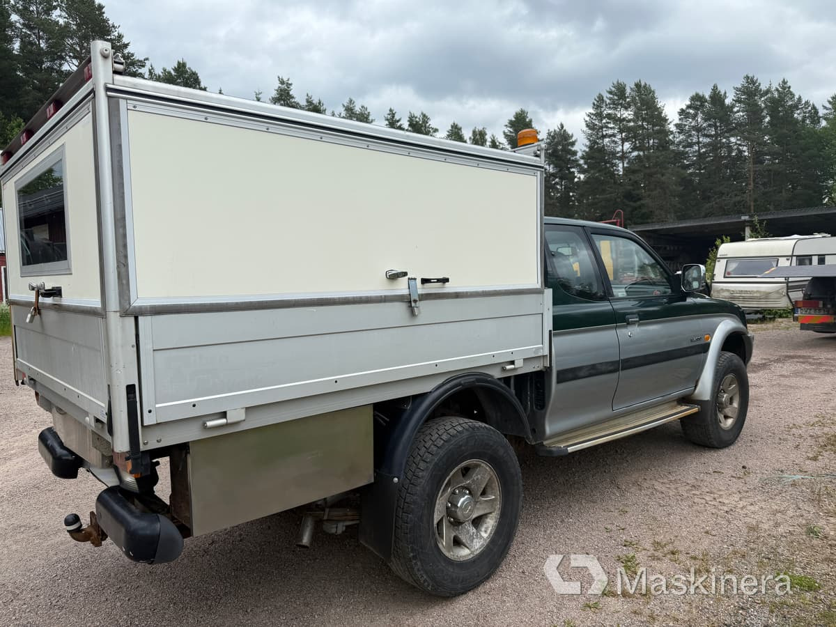 Pickup med skåp Mitsubishi L200 Club Cab 2.5 4x4 - Kleine bestelwagen: afbeelding 5 Pickup med skåp Mitsubishi L200 Club Cab 2.5 4x4 - Kleine bestelwagen: afbeelding 5