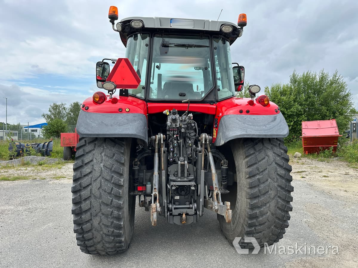 Traktor Massey Fergusson MF 6715 S + Bigab 10-14 G2 - Tractor: afbeelding 4 Traktor Massey Fergusson MF 6715 S + Bigab 10-14 G2 - Tractor: afbeelding 4