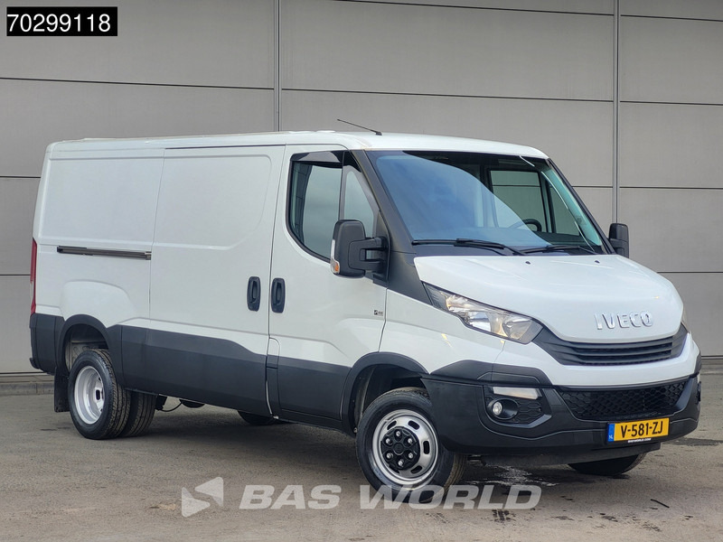 Iveco Daily 35C16 Dubbellucht L2H1 Laag Dak 3,5t Trekhaak 160PK Airco Cruise Camera Werkplaatsinrichting APK 08-2026 Euro6 L2 Airco Trekhaak - Gesloten bestelwagen: afbeelding 3 Iveco Daily 35C16 Dubbellucht L2H1 Laag Dak 3,5t Trekhaak 160PK Airco Cruise Camera Werkplaatsinrichting APK 08-2026 Euro6 L2 Airco Trekhaak - Gesloten bestelwagen: afbeelding 3