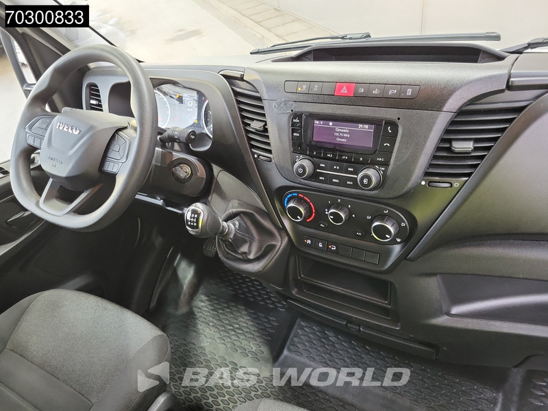 Leasing Iveco Daily 35C16 Laadklep Dubbellucht Bakwagen 160PK Airco Euro6 Meubelbak Koffer Airco Iveco Daily 35C16 Laadklep Dubbellucht Bakwagen 160PK Airco Euro6 Meubelbak Koffer Airco: afbeelding 8 Leasing Iveco Daily 35C16 Laadklep Dubbellucht Bakwagen 160PK Airco Euro6 Meubelbak Koffer Airco Iveco Daily 35C16 Laadklep Dubbellucht Bakwagen 160PK Airco Euro6 Meubelbak Koffer Airco: afbeelding 8
