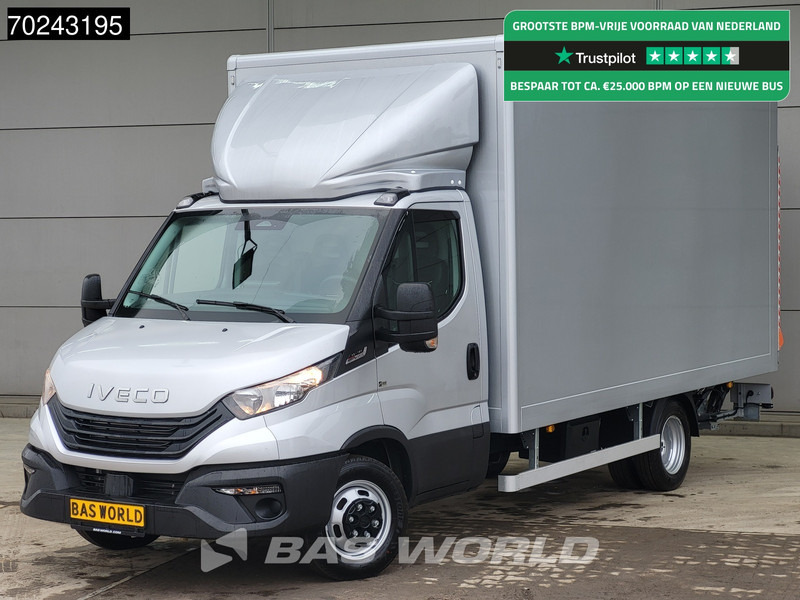 Iveco Daily 35C18 2025 MODEL Automaat 1000kg Laadklep ACC Navi Airco Zijdeur Bakwagen Meubelbak Koffer 21m3 Airco - Bestelwagen gesloten laadbak: afbeelding 1 Iveco Daily 35C18 2025 MODEL Automaat 1000kg Laadklep ACC Navi Airco Zijdeur Bakwagen Meubelbak Koffer 21m3 Airco - Bestelwagen gesloten laadbak: afbeelding 1