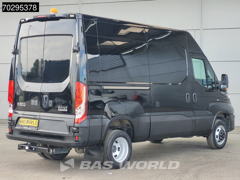 Iveco Daily 35C18 3.0L Automaat L2H2 Dubbellucht 3,5t Trekhaak Navi Airco Cruise Camera Euro6 L2 Airco Trekhaak Cruise control - Gesloten bestelwagen: afbeelding 5 Iveco Daily 35C18 3.0L Automaat L2H2 Dubbellucht 3,5t Trekhaak Navi Airco Cruise Camera Euro6 L2 Airco Trekhaak Cruise control - Gesloten bestelwagen: afbeelding 5