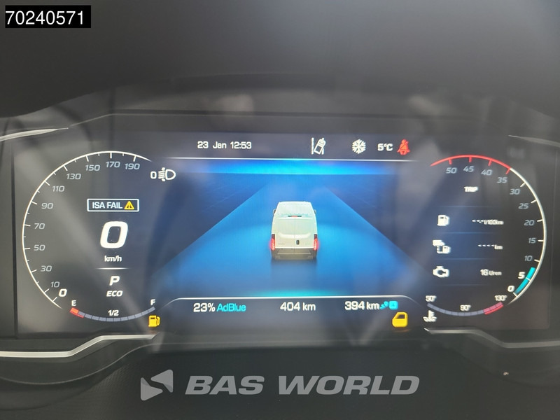 Nieuw Gesloten bestelwagen Iveco Daily 35C18 3.0L Automaat L3H2 180PK Dubbellucht 3,5t Trekgewicht ACC Navi Camera Parkeersensoren 16m3 Euro6 L4H2 16m3 Airco: afbeelding 17 Nieuw Gesloten bestelwagen Iveco Daily 35C18 3.0L Automaat L3H2 180PK Dubbellucht 3,5t Trekgewicht ACC Navi Camera Parkeersensoren 16m3 Euro6 L4H2 16m3 Airco: afbeelding 17