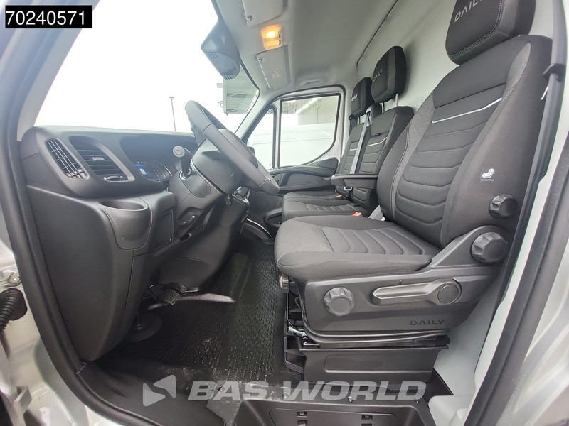 Nieuw Gesloten bestelwagen Iveco Daily 35C18 3.0L Automaat L3H2 180PK Dubbellucht 3,5t Trekgewicht ACC Navi Camera Parkeersensoren 16m3 Euro6 L4H2 16m3 Airco: afbeelding 12 Nieuw Gesloten bestelwagen Iveco Daily 35C18 3.0L Automaat L3H2 180PK Dubbellucht 3,5t Trekgewicht ACC Navi Camera Parkeersensoren 16m3 Euro6 L4H2 16m3 Airco: afbeelding 12