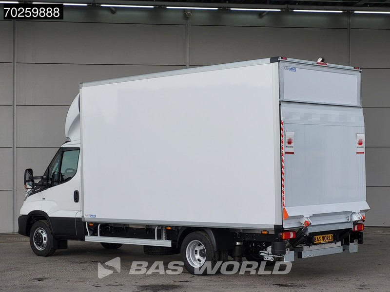 Iveco Daily 35C18 3.0L Automaat Luchtvering Laadklep Zijdeur Dubbellucht Bakwagen 180PK LED Airco Cruise Camera Lat om Lat D'Hollandia Euro6 - Bestelwagen gesloten laadbak: afbeelding 2 Iveco Daily 35C18 3.0L Automaat Luchtvering Laadklep Zijdeur Dubbellucht Bakwagen 180PK LED Airco Cruise Camera Lat om Lat D'Hollandia Euro6 - Bestelwagen gesloten laadbak: afbeelding 2