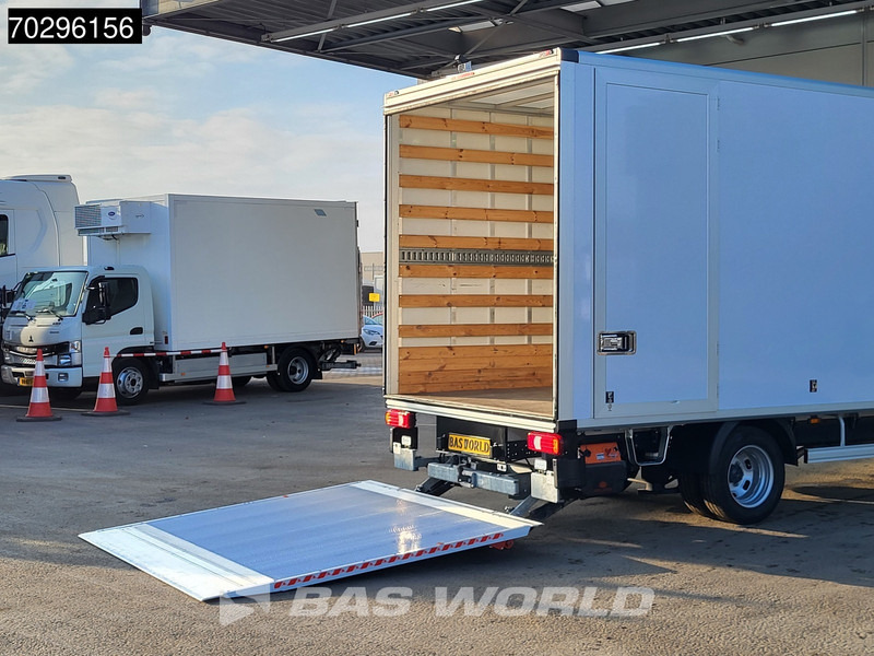 Iveco Daily 35C18 XXL 1000KG Laadklep 3.0L Automaat 3,5t Trekhaak Luchtvering Zijdeur Dubbellucht Bakwagen 180PK LED Airco Cruise Camera Par - Bestelwagen gesloten laadbak: afbeelding 3 Iveco Daily 35C18 XXL 1000KG Laadklep 3.0L Automaat 3,5t Trekhaak Luchtvering Zijdeur Dubbellucht Bakwagen 180PK LED Airco Cruise Camera Par - Bestelwagen gesloten laadbak: afbeelding 3