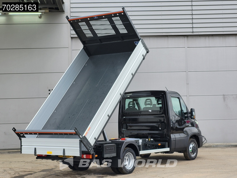 Iveco Daily 35C21 3.0L 210PK Automaat Open Laadbak 2025 ACC Airco CarPlay Pritsche Pickup Open Box Airco - Bestelwagen met open laadbak: afbeelding 3 Iveco Daily 35C21 3.0L 210PK Automaat Open Laadbak 2025 ACC Airco CarPlay Pritsche Pickup Open Box Airco - Bestelwagen met open laadbak: afbeelding 3